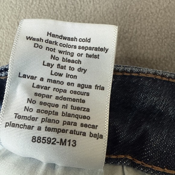 Judy Blue Jeans Womens 11 30 Blue High Rise Wide Leg Crop Vintage Wash JB88592 - Picture 5 of 11